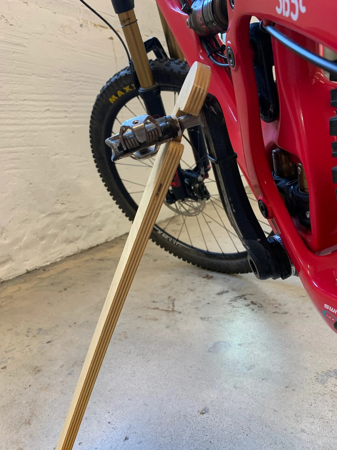 Bike Stand - Curved Style